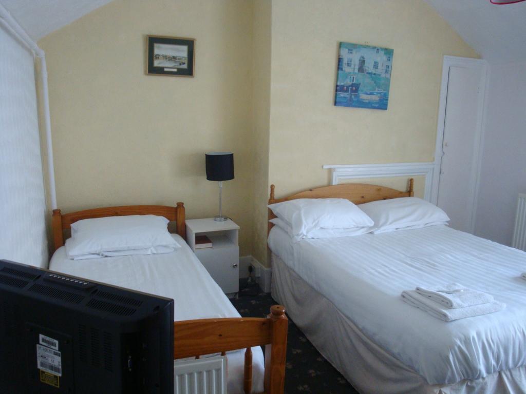 Spencer Court Hotel Ramsgate Room photo
