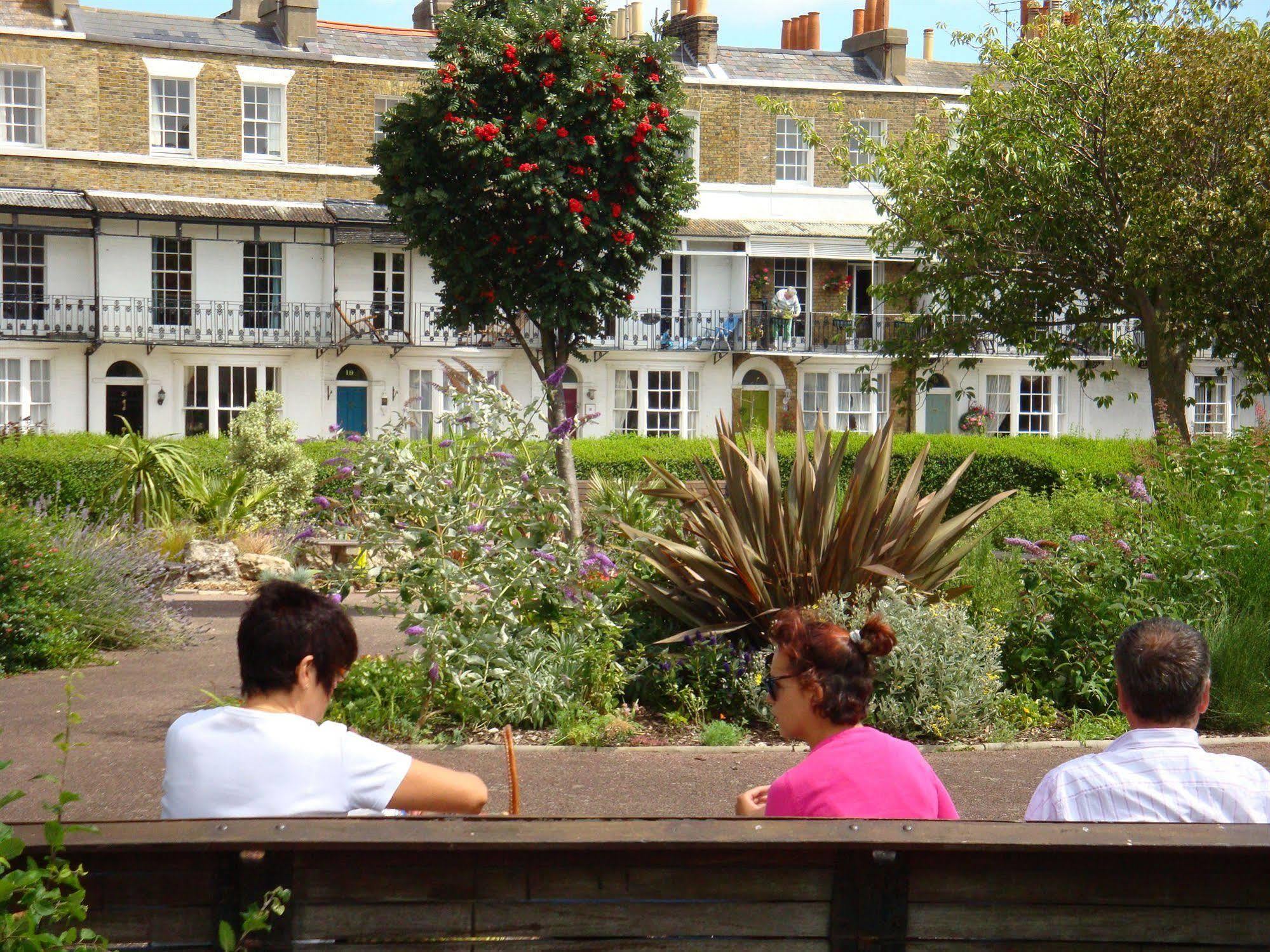 Spencer Court Hotel Ramsgate Exterior photo